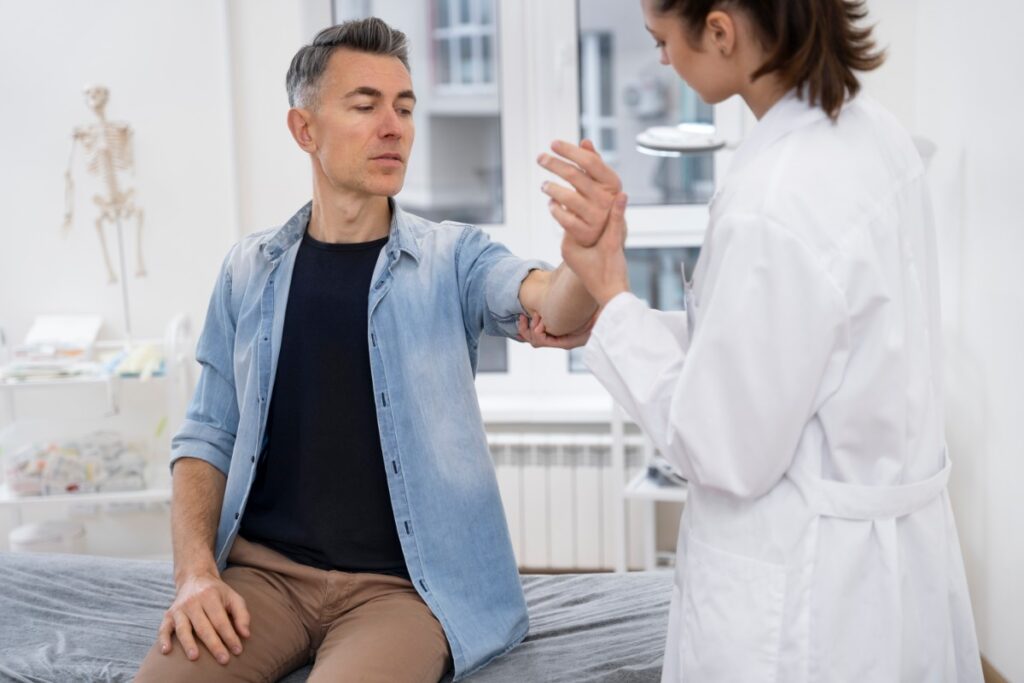 doctor-performing-routine-medical-checkup_edited